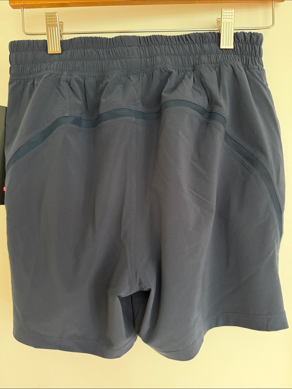 lululemon athletica Men's Deep Navy Performance Shorts - Picture 4 of 5